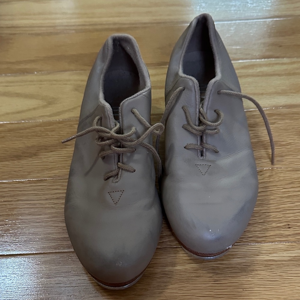 Bloch tap shoes girls